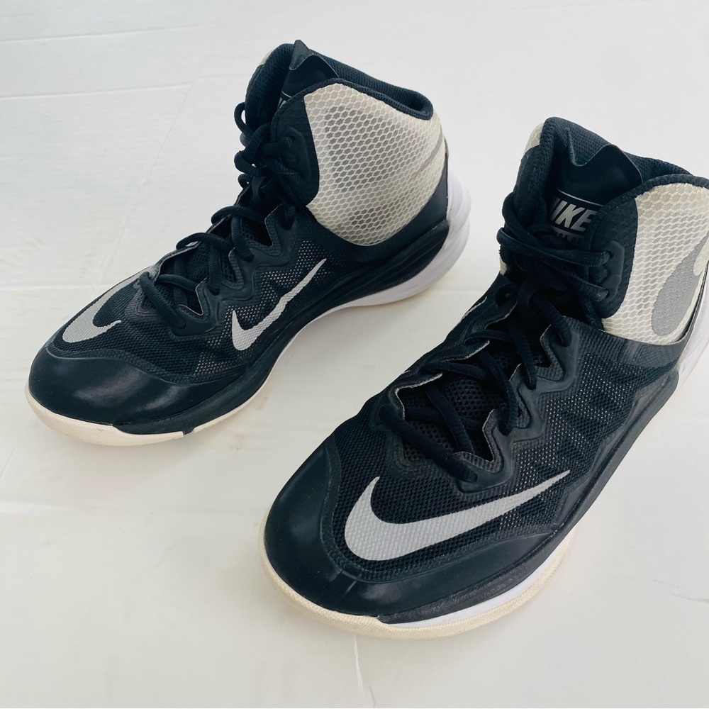 Nike Prime Hype DFII Boys Sz 6.5 Black/Silver Mid Top Athletic Basketball Shoes